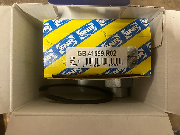 Ford Escort/Fiesta/Puma/Ka Etupyöränlaakeri SNR 91-08