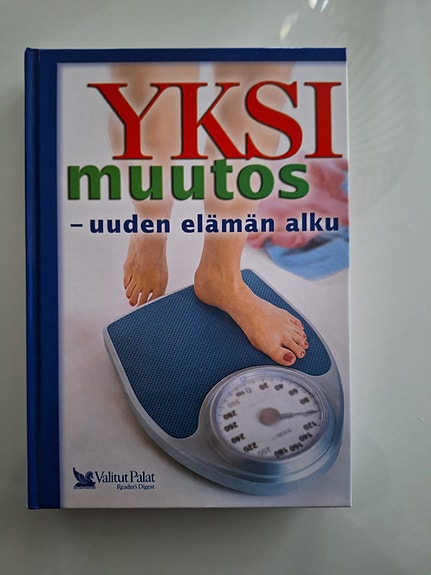 Yksi muutos, uuden elämän alku kirja