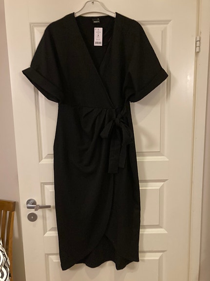 Gina Tricot Jesse wrap dress koko M