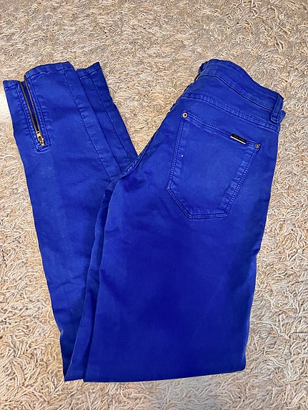 Sähkönsiniset farkut  skinny jeans XS