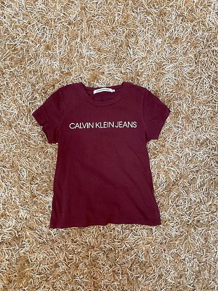 Calvin Klein t-paita, viininpunainen, XS, hyvä