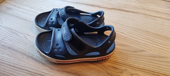 Crocs c9 eli 25/26