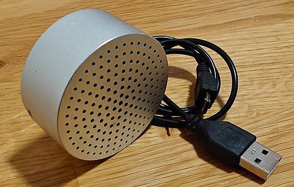 MI Portable Bluetooth Speaker