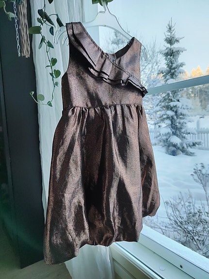 Juhlamekko koko 98
