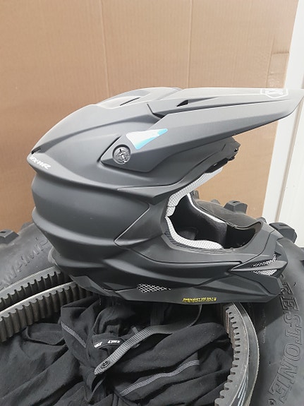 Shoei kypärä