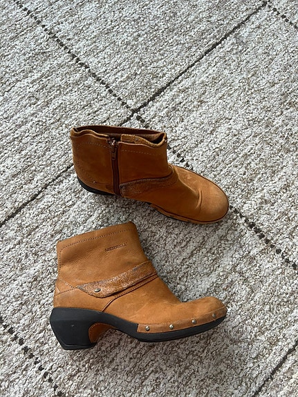 Ruskeat Merrell nahkasaappaat 38