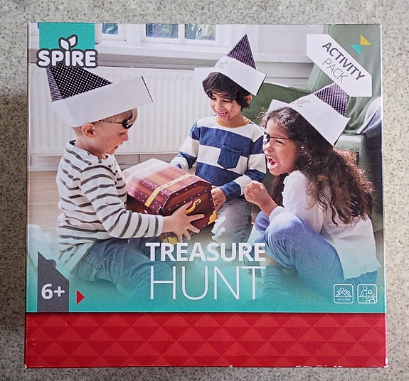 Treasure hunt -activity pack