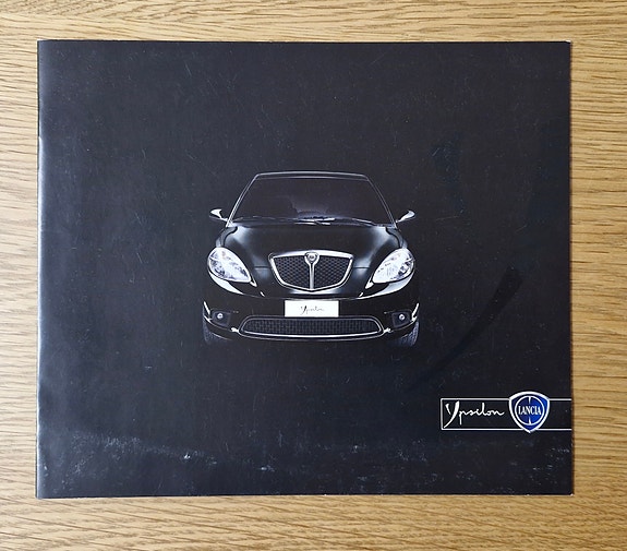 Lancia Ypsilon -esite 2007