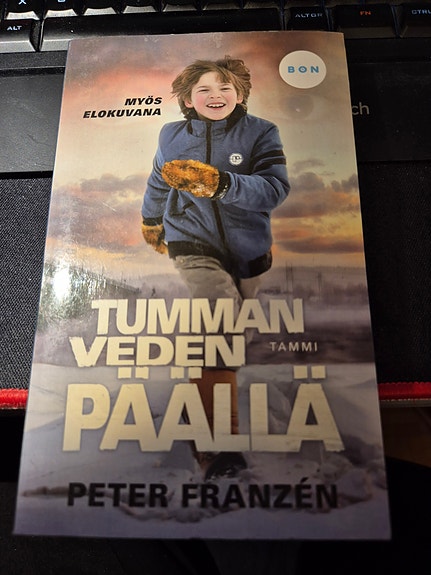 Pokkari: Franzen Peter - Tumman veden päällä