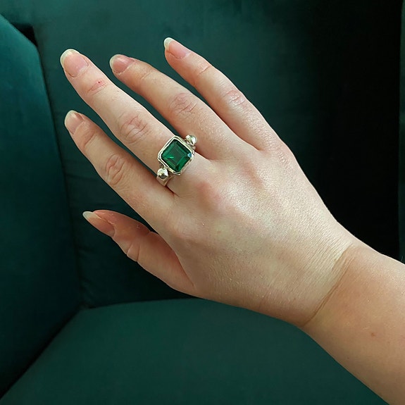 Millie Savage vihreä signet sormus