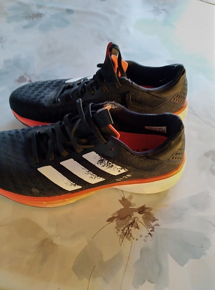 Adidas sisäpelikengät