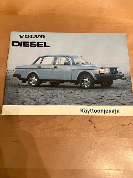 Volvo 240 DIESEL-mallien käyttöohjekirja