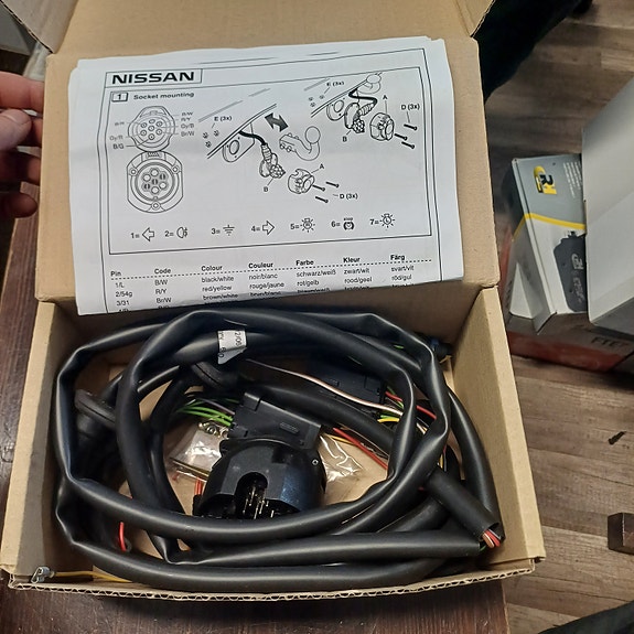 Nissan primera 2002- uusi täydellinen vetokoukun johtosarja