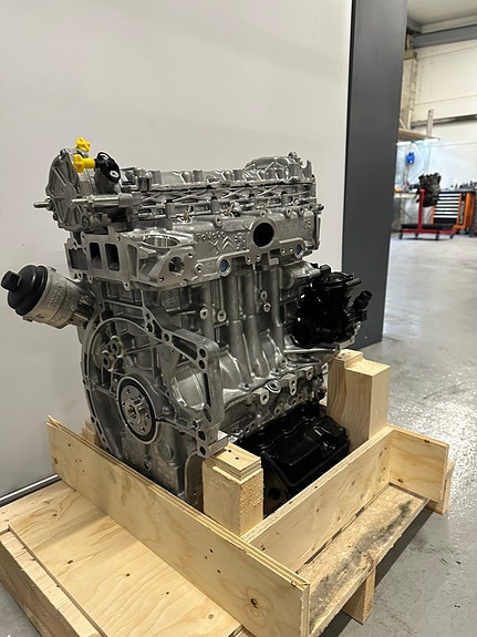 Peugeot Partner Citroen 1.5HDI YH01/DV5RC Moottori 0km