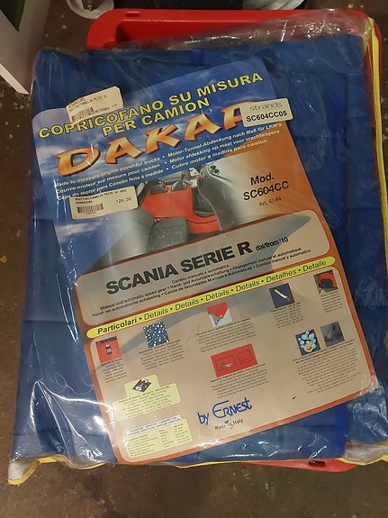 Uusi Scania R moottoritunnelin peite
