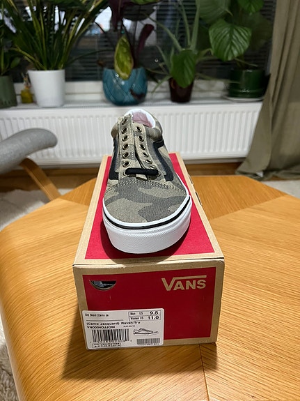 Vans Old Skool US9,5
