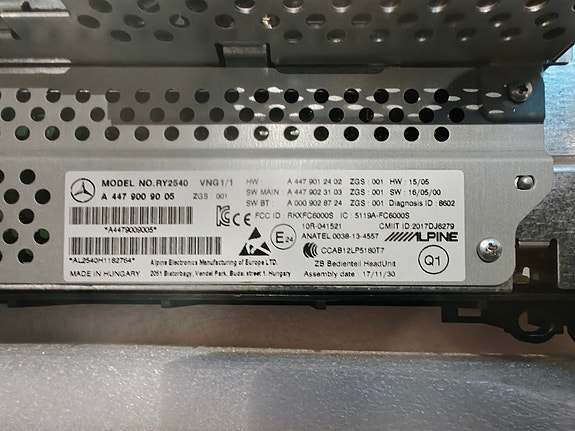 Product image 3 of 3