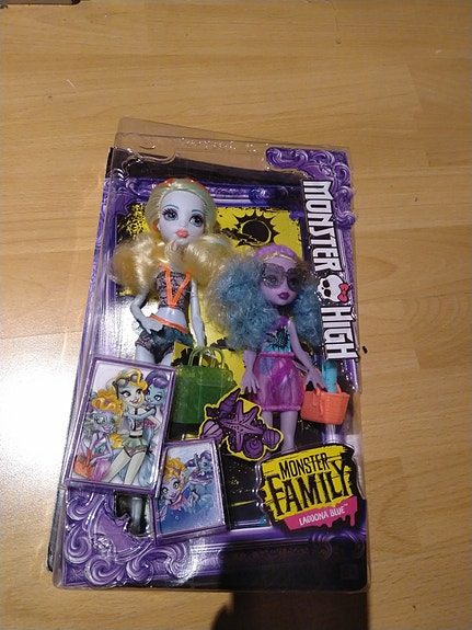 Monster High Family Lagoona Blue