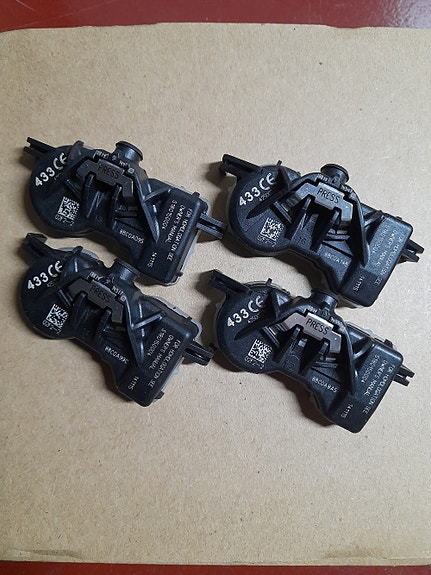 Mitsubishi TPMS ilmanpainetunnistimet