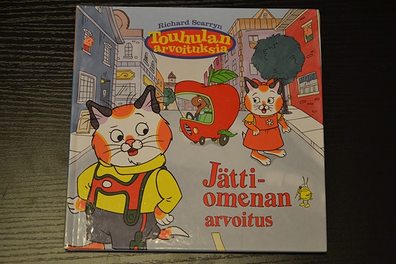 Richard Scarryn Touhulan arvoituksia, Jättiomenan arvoitus
