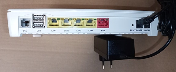 Inteno DG200AL-AC modeemi