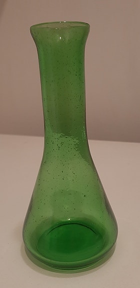Vihreä maljakko