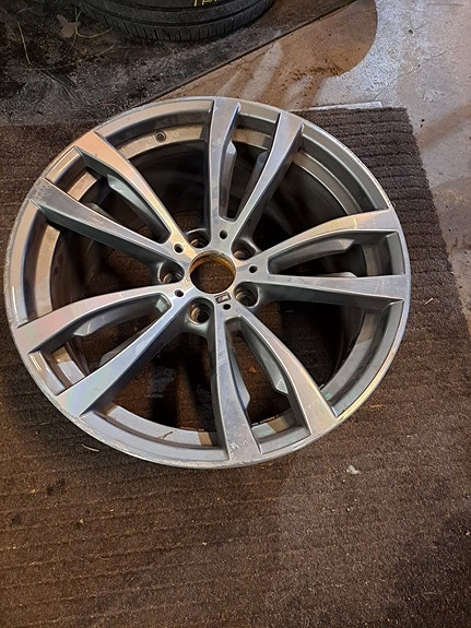 1kpl BMW X5 alkuperäinen 20" vanne