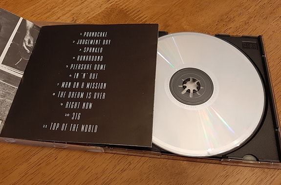Product image 6 of 7