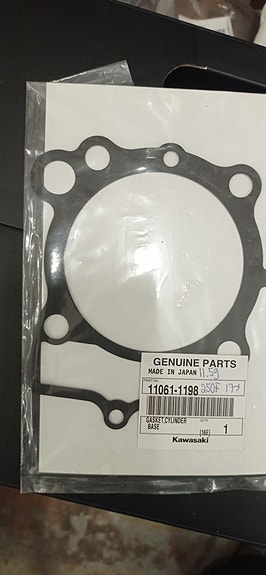 KAWASAKI KX 250 F SYLINTERIN ALATIIVISTE 11061-1198