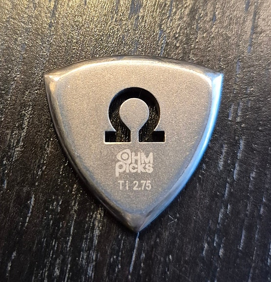 Titaaniplektra Trinity 2.75mm
