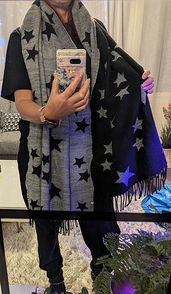 Naisten huivi