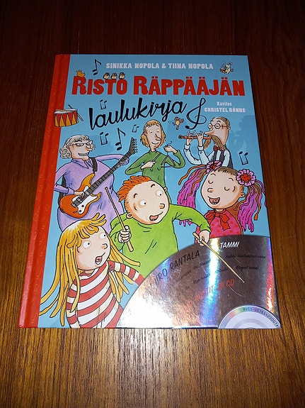 Risto Räppääjän laulukirja + CD : 16 laulua nuotteineen