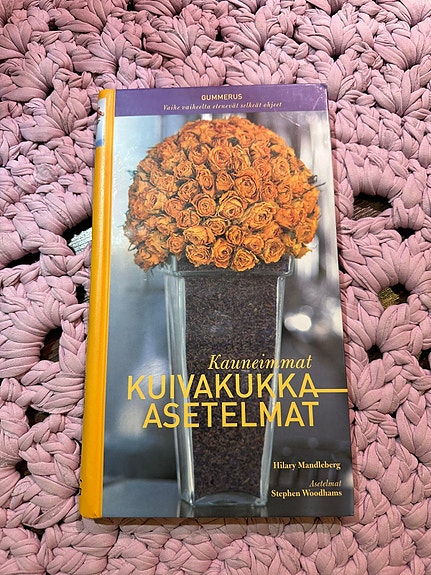 Kauneimmat kuivakukka-asetelmat
