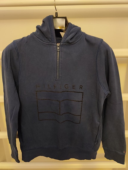 Tommy Hilfiger huppari