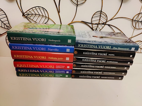 Kristiina Vuori x 12