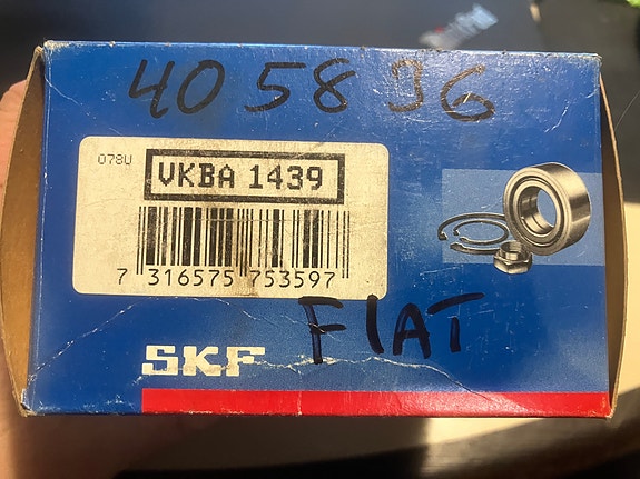 Alfa 155/Fiat Tipo/Tempra/Marea jne. Etupyöränlaakeri SKF 89-03