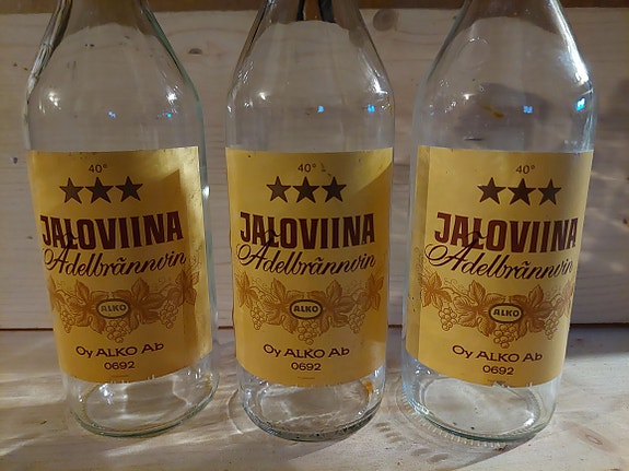 Jaloviina, tyhjä pullo, 3kpl