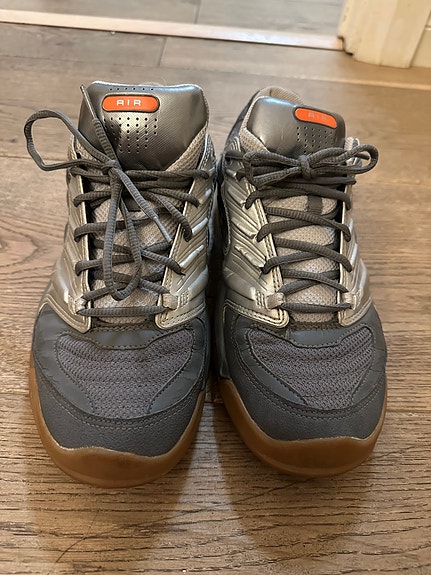 Nike Air lenkkarit (45,5)