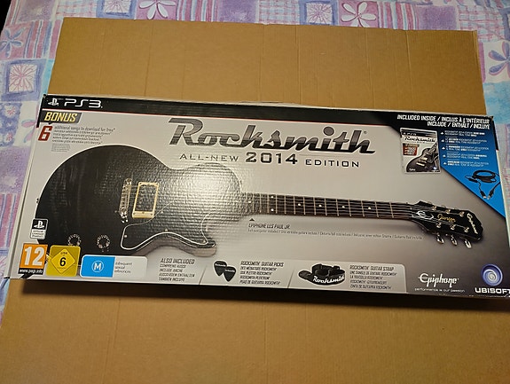 Rocksmith 2014 paketti sähkökitaralla PS3
