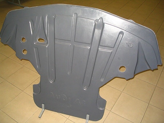 Uusi pohjapanssari Audi A8 ( D2 ) ( 1999 - 2002 )