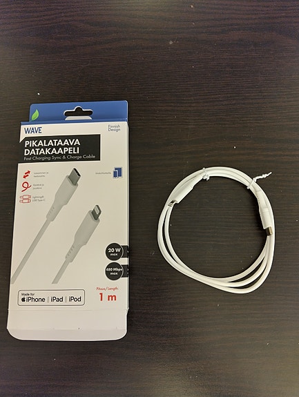 Datakaapeli (iPhone <-> Android)