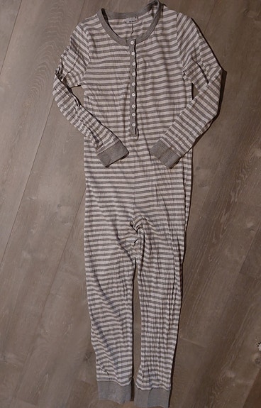 Naisten onesie /pyjama puuvillaa