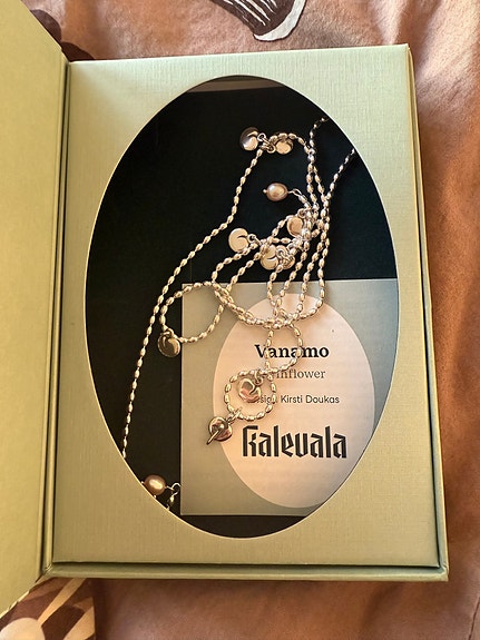 Uusi Kalevala korun Vanamo kääty