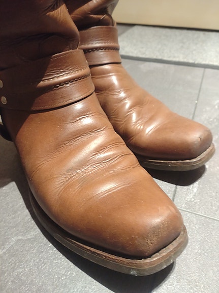 Tony Mora boots