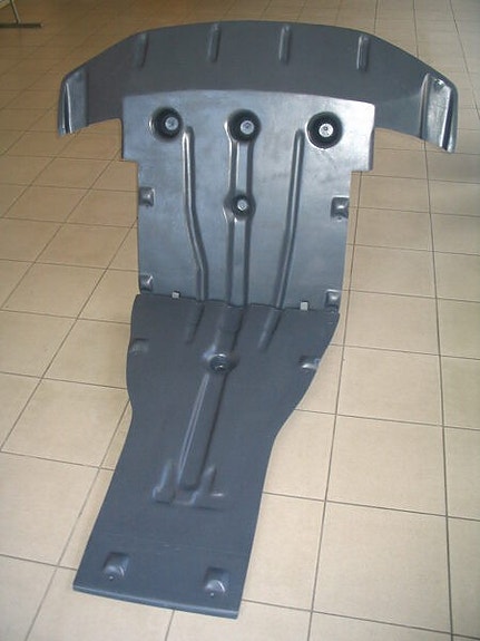 Uusi pohjapanssari Audi Q7 I ( 2005 - 2009 ) ( 2 parts )