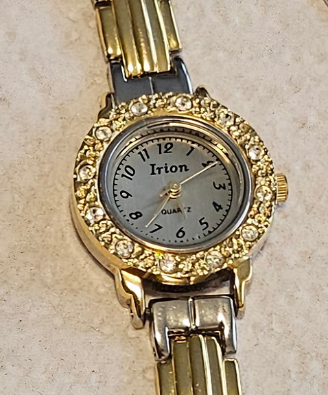 Product image 1 of 4