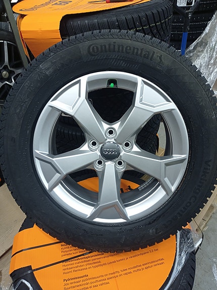 4kpl Uudet Audi Q3 alut 17" ja Continental kitkat 215/65R17