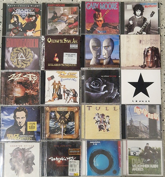 Laadukkaita CD levyjä kpl hintaan (Ei dance hits kari tapio tiktak)