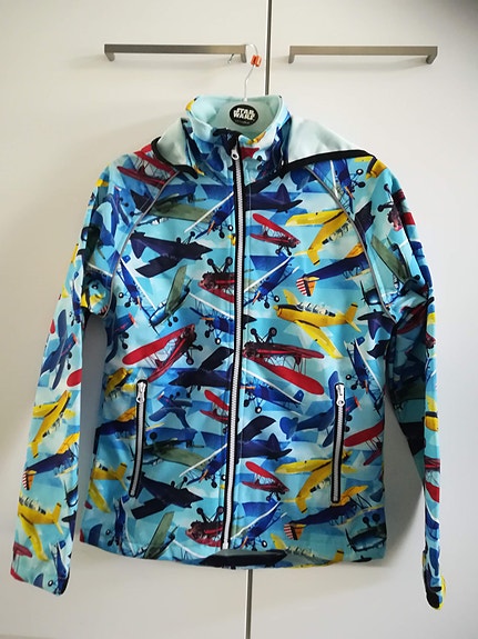 Softshell-takki pojalle (uusi), 146-152 cm