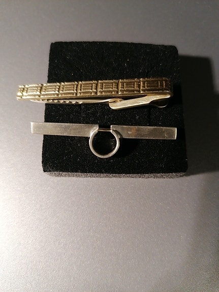 Elis Kauppi Vintage Hopeinen Rintakoru ja Hopeinen Solmiopidike Kupittaan Kulta